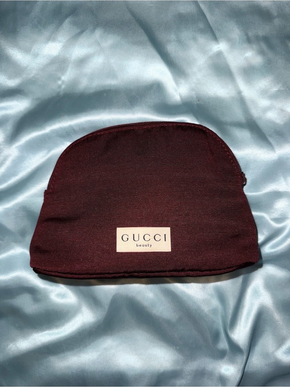 GUCCI beauty Zip  Pouch Burgundy Makeup Bag 7”x5”x2.5”